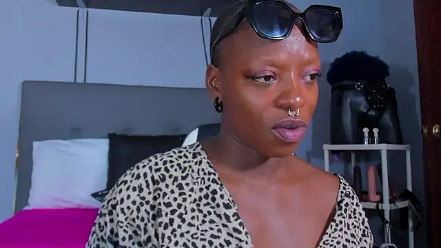 Coco Kiss online show from 03-11-26, 07:09