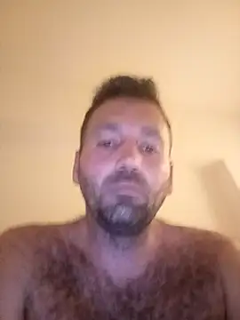 Snapshot of florin421 chatting on 03-17-26, 10:57 florin421 online show from 03-17-26, 10:57