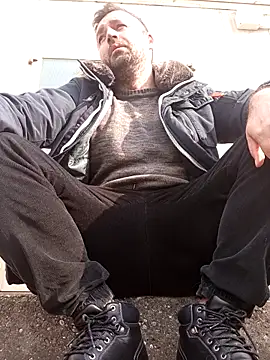 Snapshot of florin421 chatting on 03-21-26, 08:19 florin421 online show from 03-21-26, 08:19