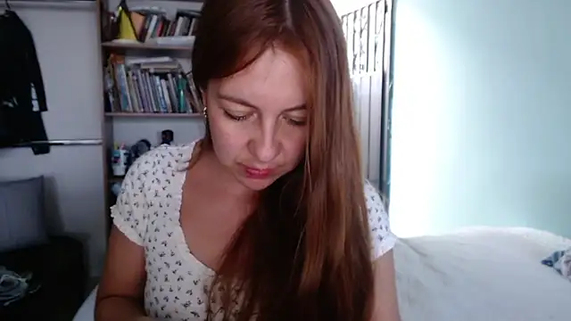 violetapeter 1 online show from 07-17-26, 08:57