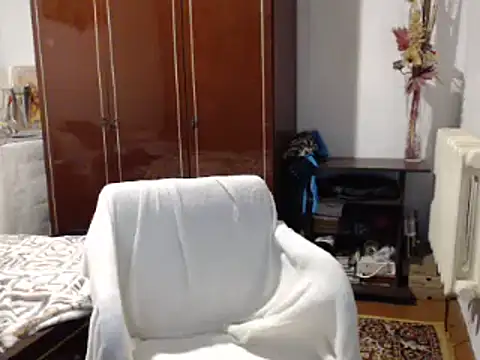 Secretfox online show from 02-25-26, 02:05