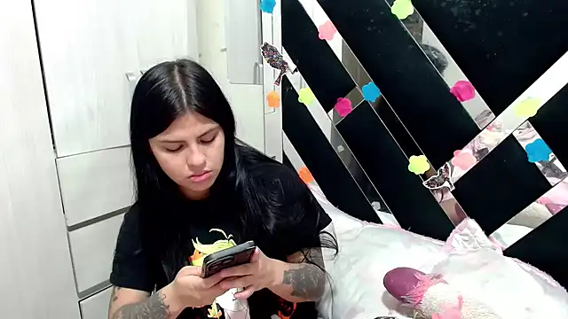 katery wok11 online show from 10-28-25, 05:37