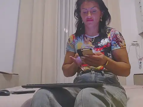 QueenMuscles online show from 05-14-26, 09:54
