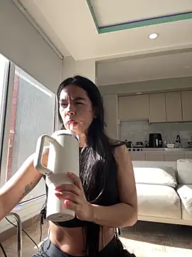 Lexa queen online show from 05-11-26, 08:28