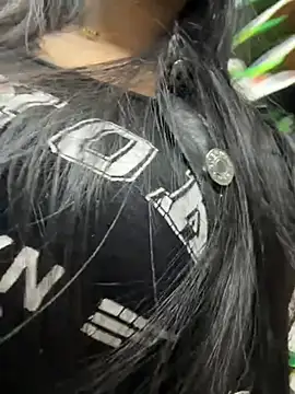 Snapshot of kim_monti chatting on 12-30-24, 10:45 kim monti online show from 12-30-24, 10:45