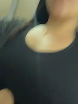 Snapshot of kim_monti chatting on 01-10-25, 12:58 kim monti online show from 01-10-25, 12:58