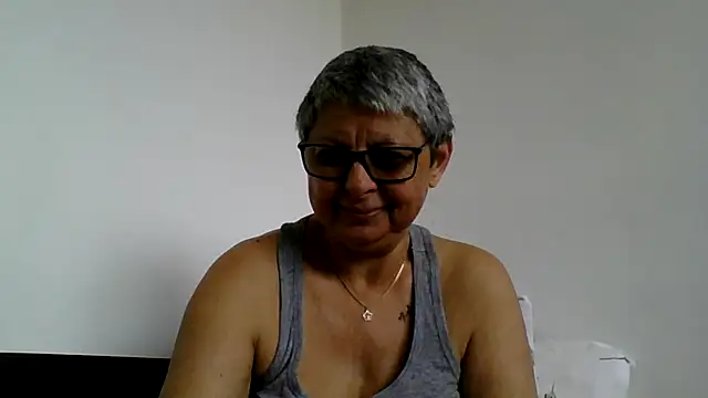 roseblak42 online show from 05-24-26, 09:14