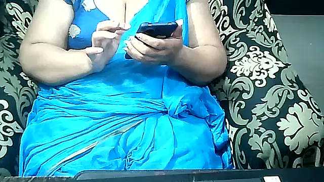 Snapshot of Punambhabisexy chatting on 06-21-26, 02:19 Punambhabisexy online show from 06-21-26, 02:19