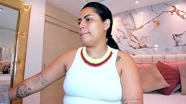 kiana cream online show from 07-16-26, 01:39