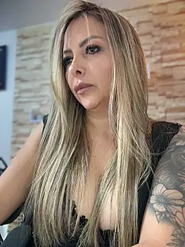  Abril-Office1 online show from 06-29-26, 03:12