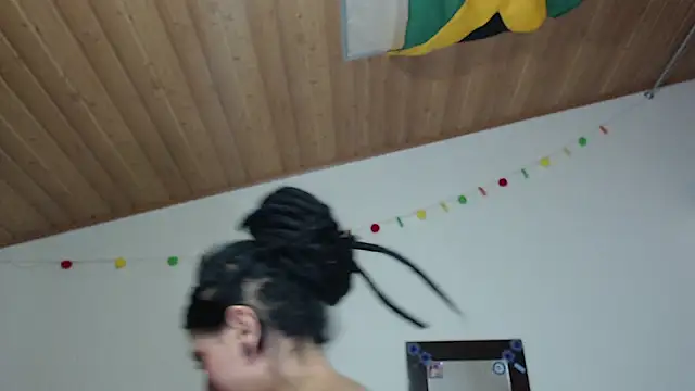 Snapshot of Gaby_cute_16 chatting on 12-03-25, 09:13 Gaby cute 16 online show from 12-03-25, 09:13