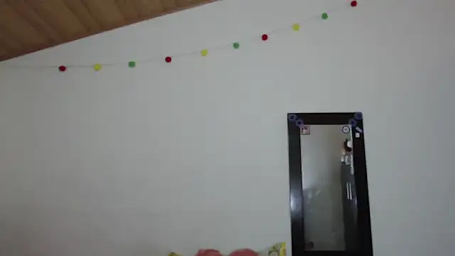 Snapshot of Gaby_cute_16 chatting on 01-11-26, 08:36 Gaby cute 16 online show from 01-11-26, 08:36