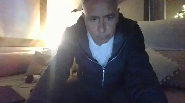 Snapshot of fransexdol chatting on 12-08-24, 05:22 fransexdol online show from 12-08-24, 05:22