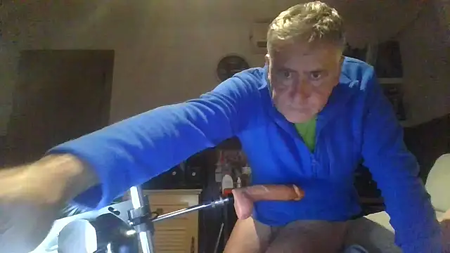 Snapshot of fransexdol chatting on 12-27-24, 10:37 fransexdol online show from 12-27-24, 10:37