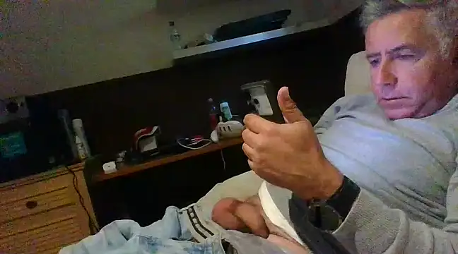 Snapshot of fransexdol chatting on 03-15-25, 02:55 fransexdol online show from 03-15-25, 02:55