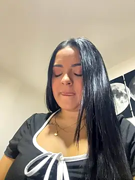 lea gray online show from 11-11-25, 05:35