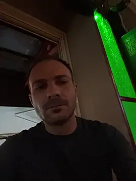 Adventurehotman online show from 05-18-26, 06:36