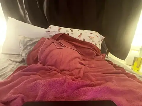 Snapshot of sclax38 chatting on 03-15-26, 10:10 sclax38 online show from 03-15-26, 10:10