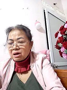 Hotestlove online show from 02-03-26, 01:38