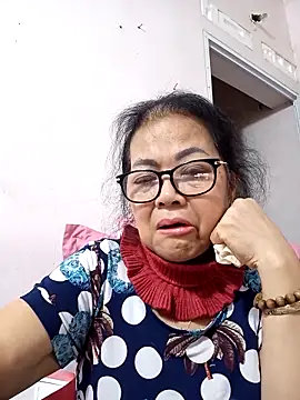 Hotestlove online show from 02-22-26, 01:51