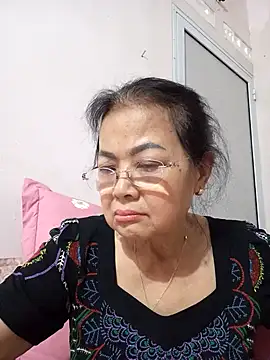 Hotestlove online show from 03-23-26, 01:37