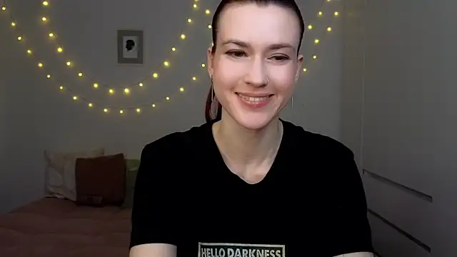 AliciaNewell online show from 04-06-26, 04:08