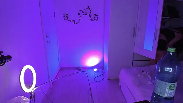 KaylaLaine online show from 09-26-25, 06:06