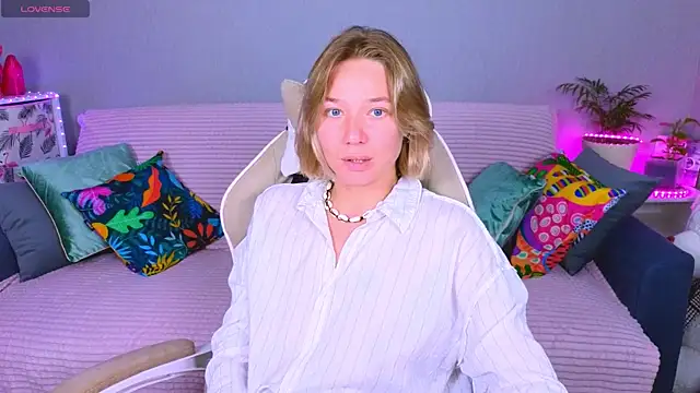 Snapshot of Karen_morris chatting on 07-20-26, 06:32 Karen morris online show from 07-20-26, 06:32