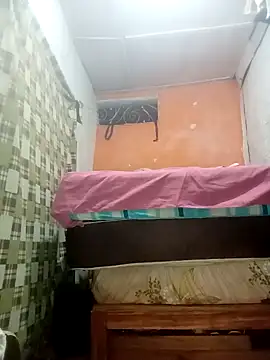 lucyy06 online show from 10-31-25, 01:06