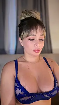 Alison Diaz17 online show from 02-19-26, 11:12