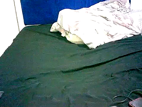 Snapshot of honeypotsweet chatting on 03-17-26, 03:04 honeypotsweet online show from 03-17-26, 03:04