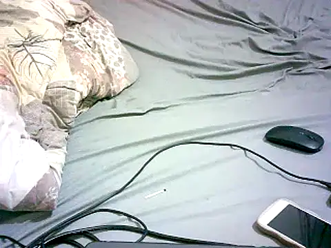 Snapshot of honeypotsweet chatting on 04-05-26, 07:22 honeypotsweet online show from 04-05-26, 07:22