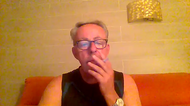 tuggy59 online show from 07-04-26, 03:56