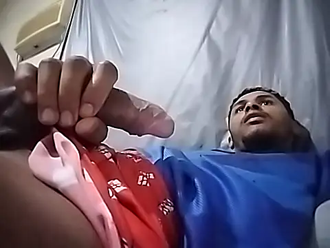 cirilopaupqueno online show from 07-22-26, 02:47