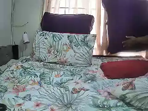 Real1SweetQueen online show from 04-17-26, 04:59