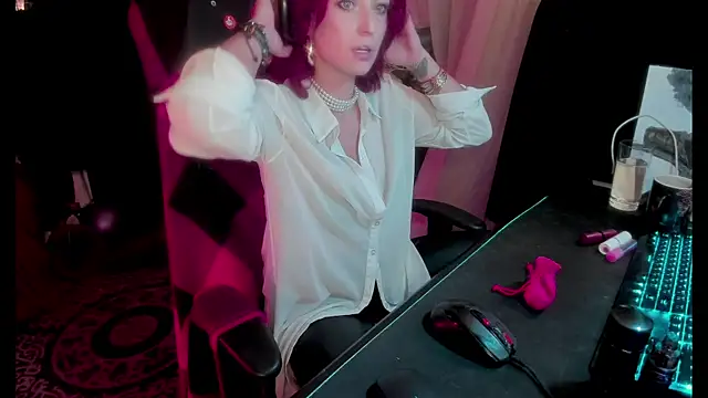 astarrot online show from 10-28-25, 07:16