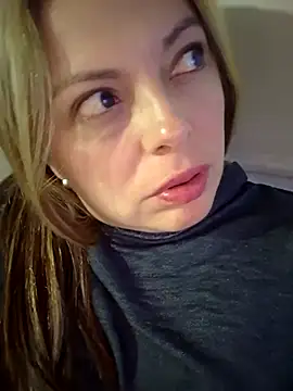 Snapshot of seherlatin chatting on 06-14-26, 02:24 seherlatin online show from 06-14-26, 02:24