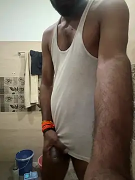 Snapshot of rajasexy881801 chatting on 04-16-26, 04:13 rajasexy881801 online show from 04-16-26, 04:13