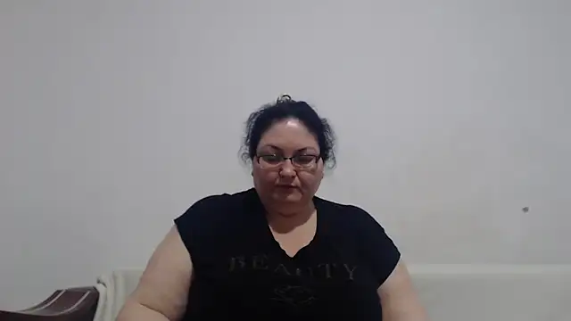 Nykyxo online show from 05-17-26, 11:56