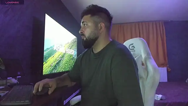 Snapshot of Eduu2322 chatting on 11-07-25, 09:59 Eduu2322 online show from 11-07-25, 09:59