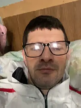 Juliano2289 online show from 06-08-26, 04:40