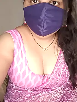 Snapshot of Love-priya chatting on 12-05-24, 07:27 Love-priya online show from 12-05-24, 07:27