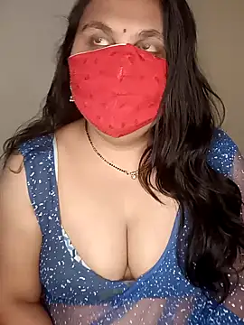 Snapshot of Love-priya chatting on 12-30-24, 07:48 Love-priya online show from 12-30-24, 07:48