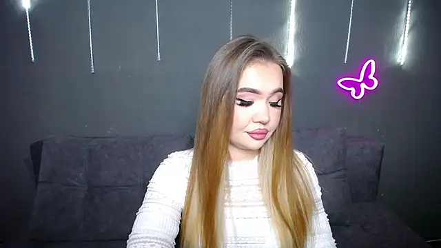 StacyYellig online show from 04-18-26, 08:53
