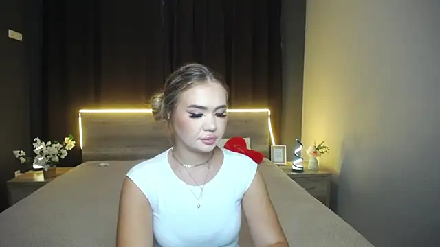 StacyYellig online show from 07-14-26, 08:25