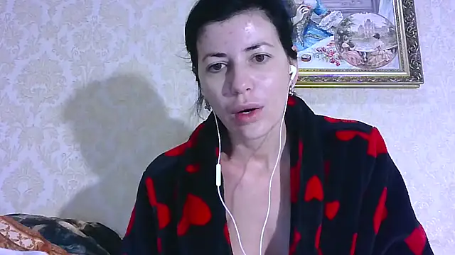 StunnigArt online show from 05-14-26, 01:23