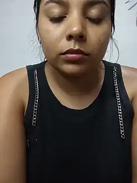 stefanie010 online show from 05-31-26, 06:42