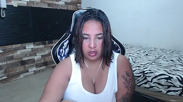 KathyHardcore69 online show from 05-01-26, 03:44