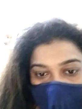 Snapshot of indianlisa5 chatting on 04-18-26, 06:45 indianlisa5 online show from 04-18-26, 06:45