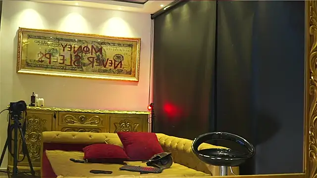 Snapshot of dantecoppolaa_ chatting on 06-18-26, 01:06 dantecoppolaa online show from 06-18-26, 01:06